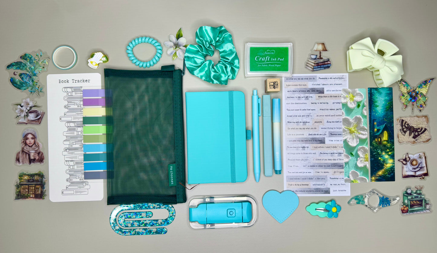 Tiffany Bookish Bundle 💎